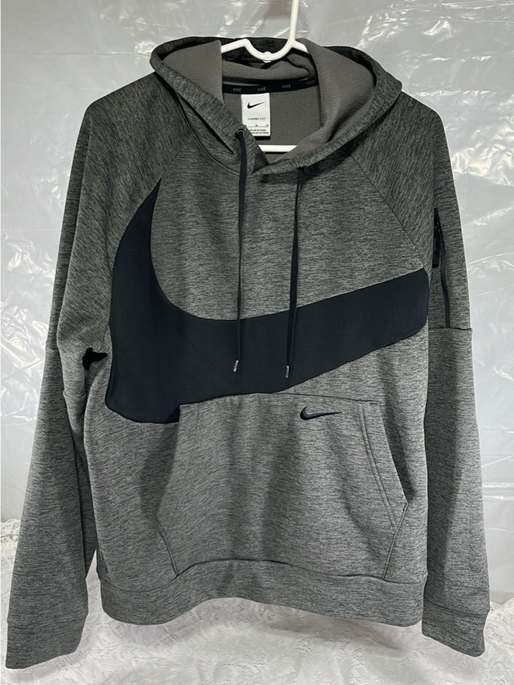 Nike Men's Gray Hoodie with Black Swoosh Accent